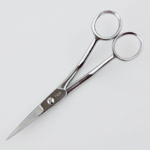 6” Applique Scissors With No Duck Bill Offset Handle